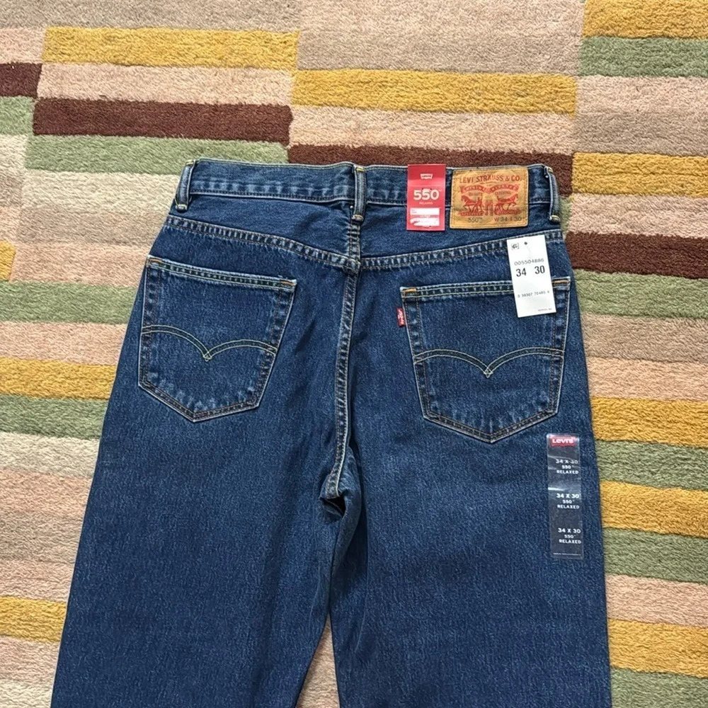 NWT Levi’s 550 relaxed jeans  for men’s size 34x30